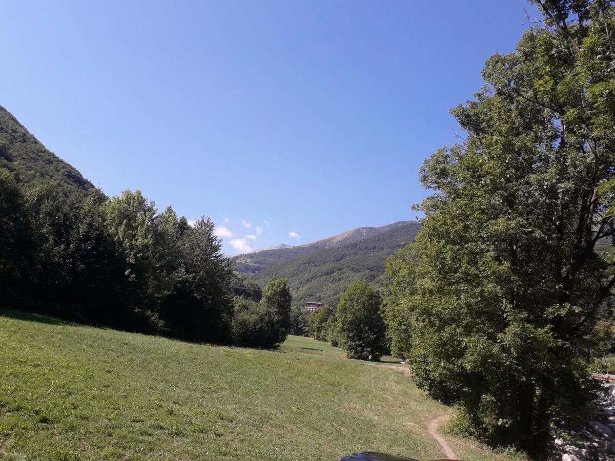 Casa Vacanze Limone ลีโมเน เปียมอนเต ภายนอก รูปภาพ