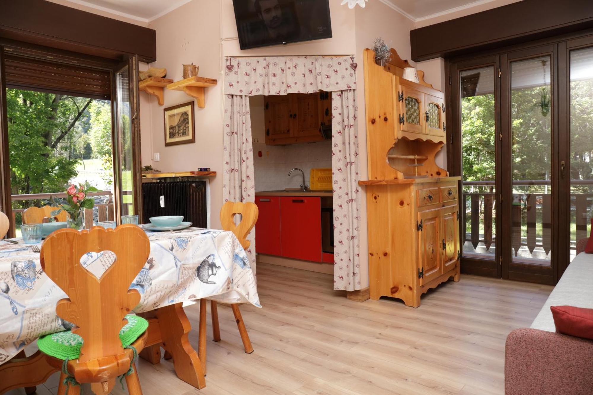 Casa Vacanze Limone ลีโมเน เปียมอนเต ภายนอก รูปภาพ