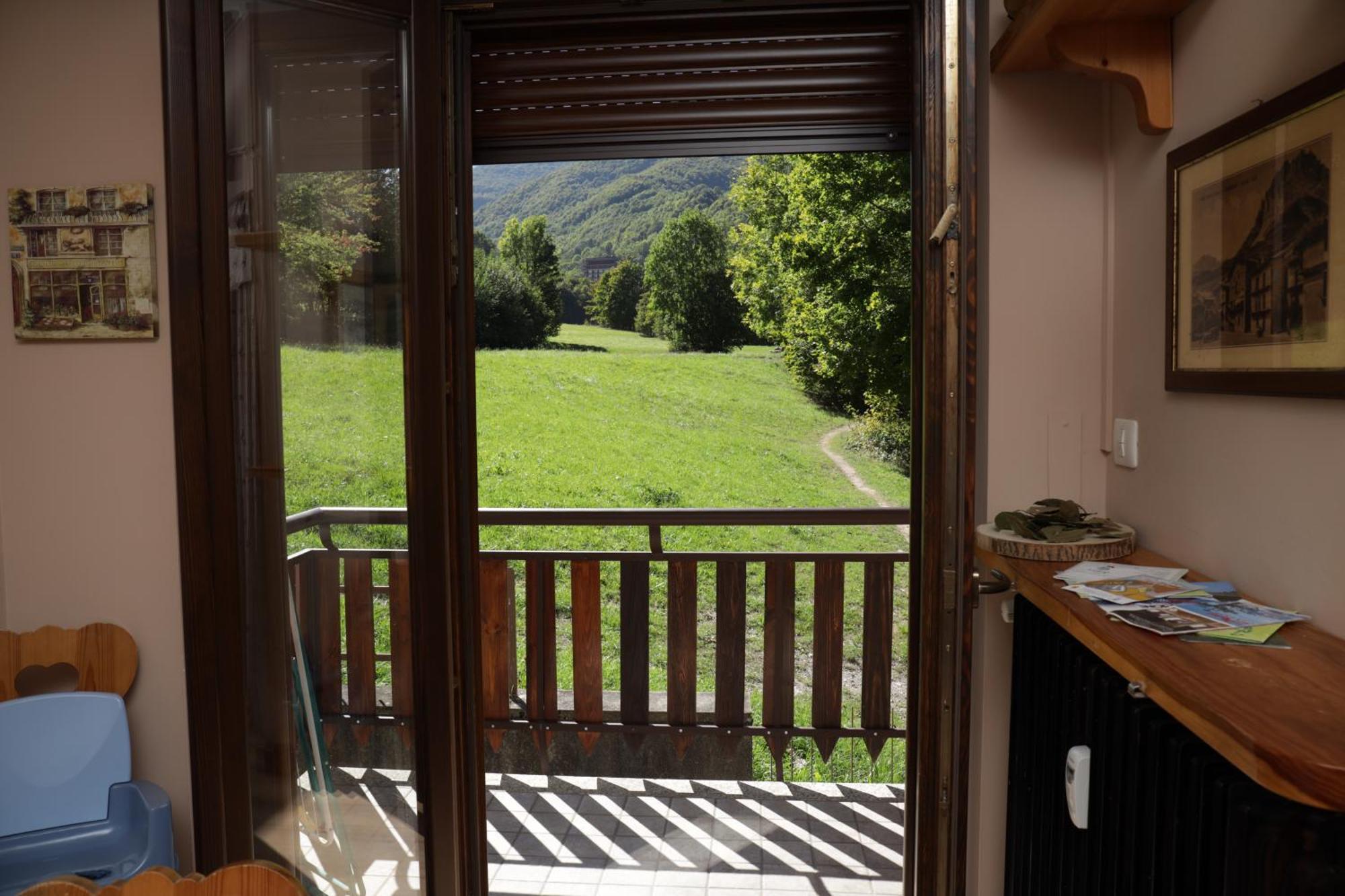 Casa Vacanze Limone ลีโมเน เปียมอนเต ภายนอก รูปภาพ