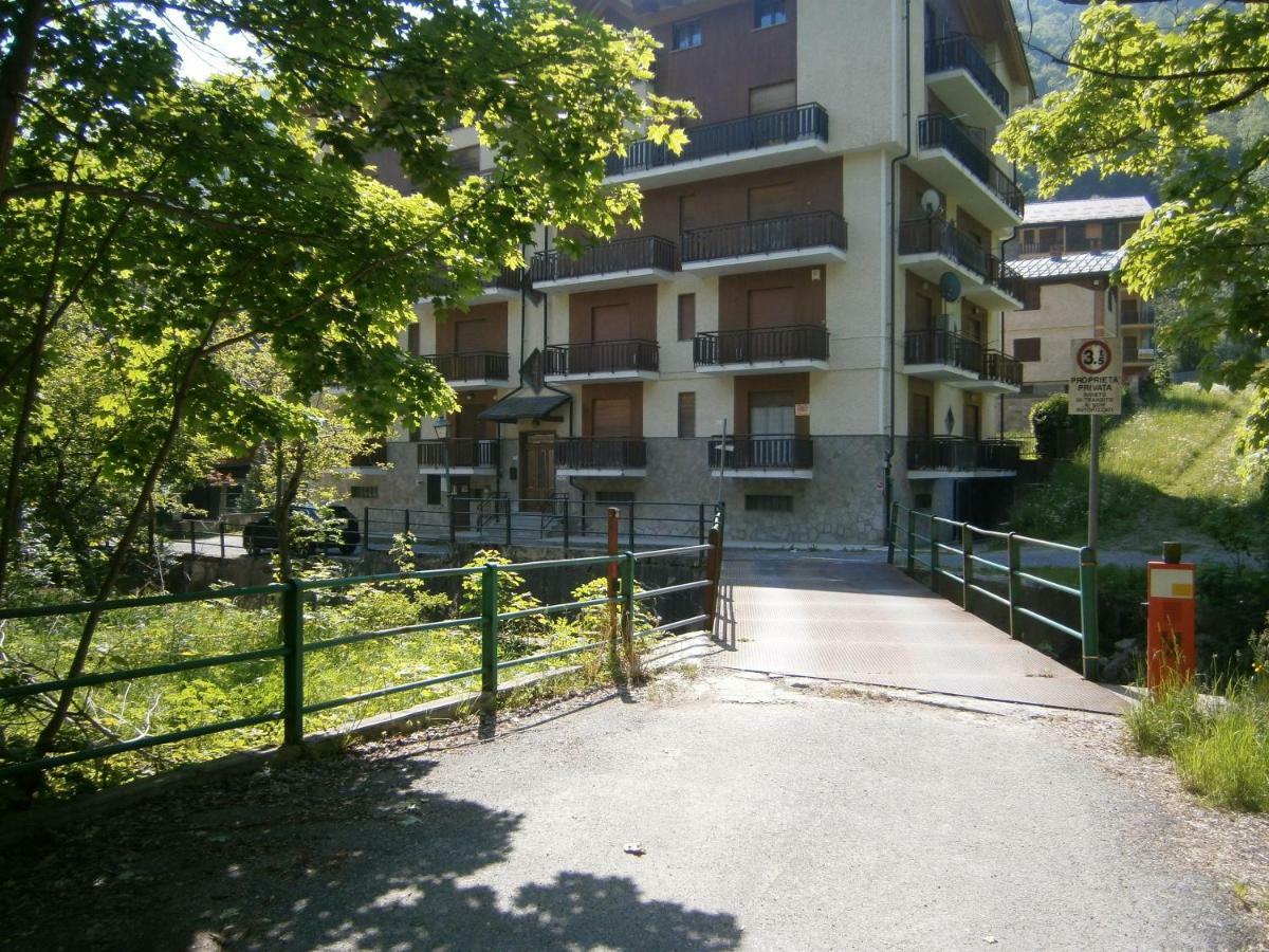 Casa Vacanze Limone ลีโมเน เปียมอนเต ภายนอก รูปภาพ